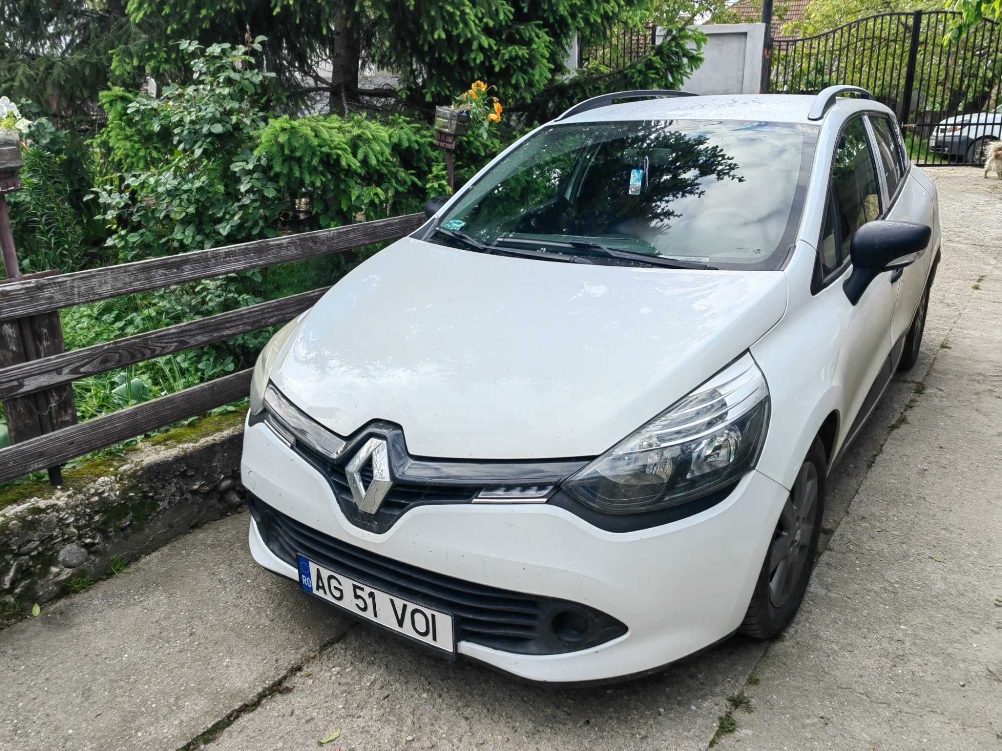 Vând urgent Renault Clio break ieftin