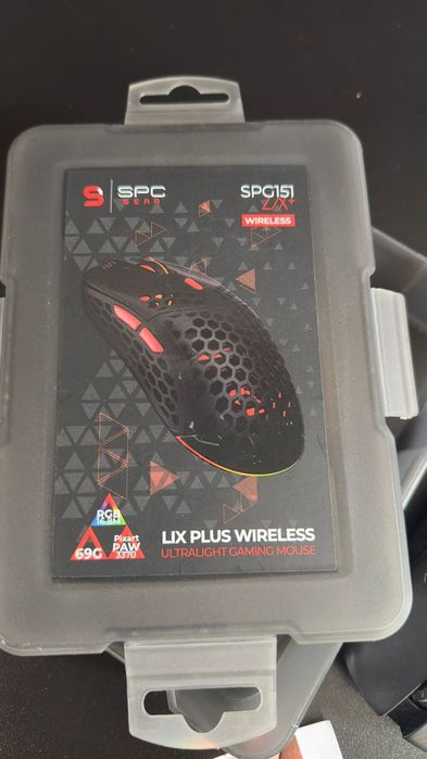 Vând mouse gaming wireless