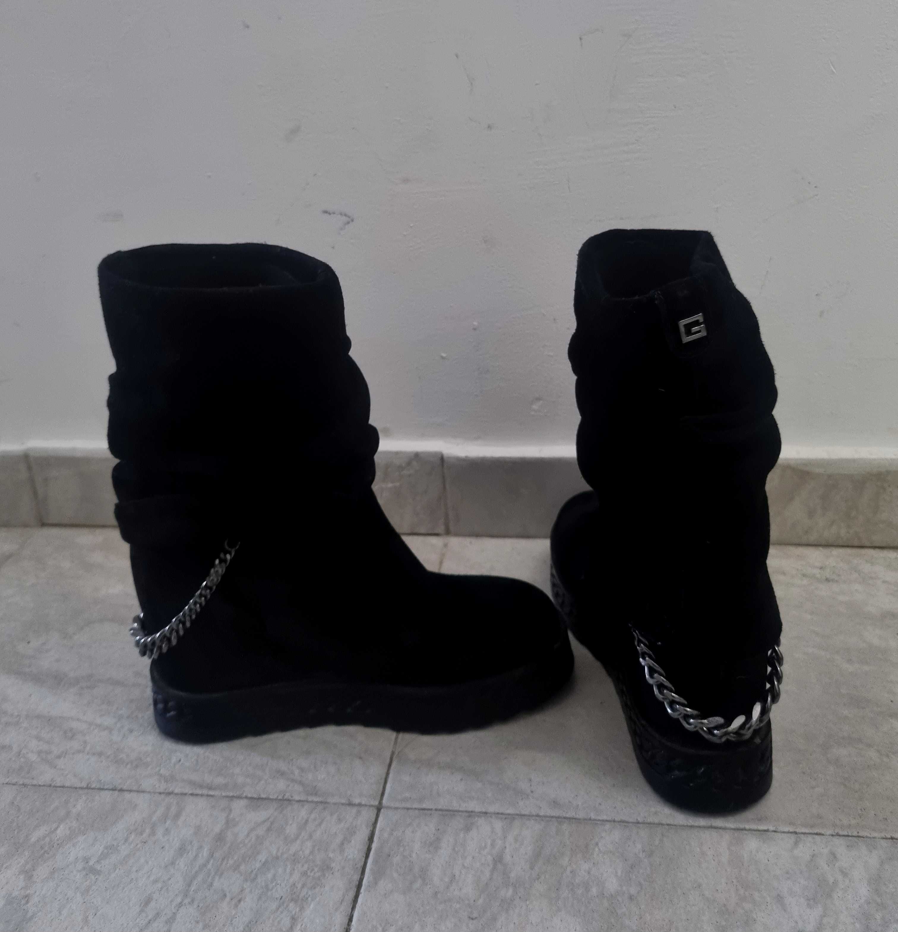 Боти guess на платформа