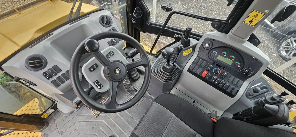 Конбиниран Багер Cat 428f2