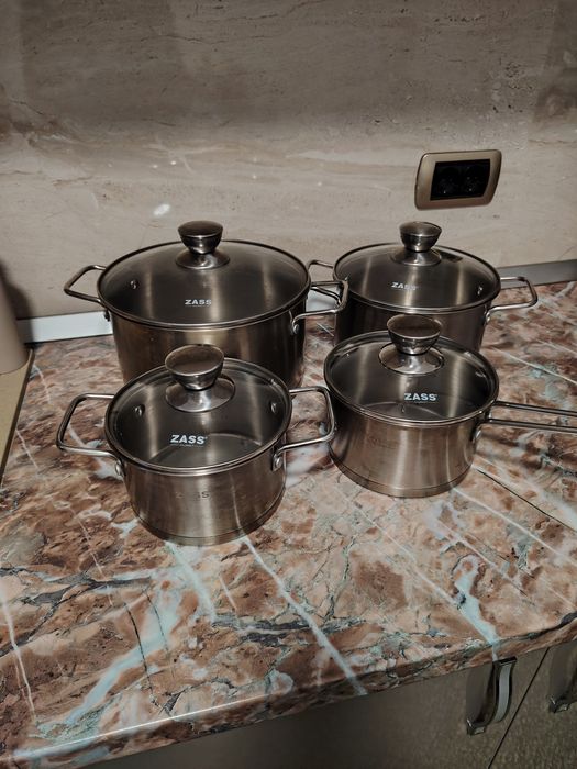 Set oale Zass in stare foarte bună.