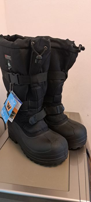 Продам зимние сапоги.