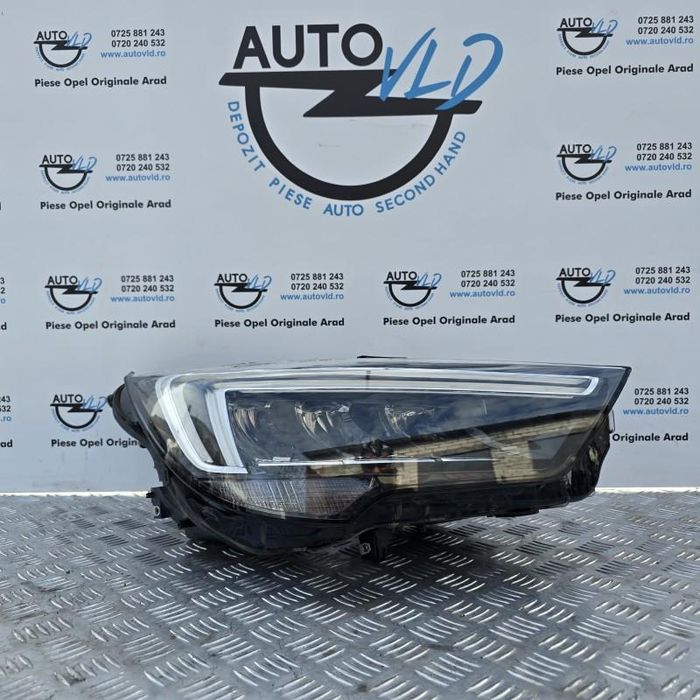 Far dreapta full led Opel Crossland X