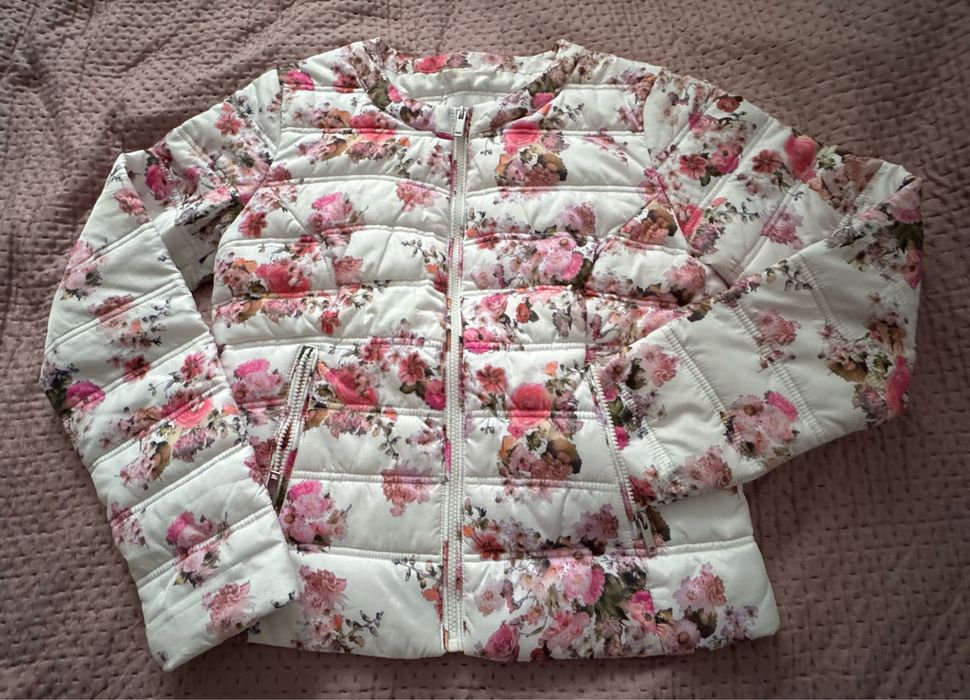 De vanzare geaca scurta de dama