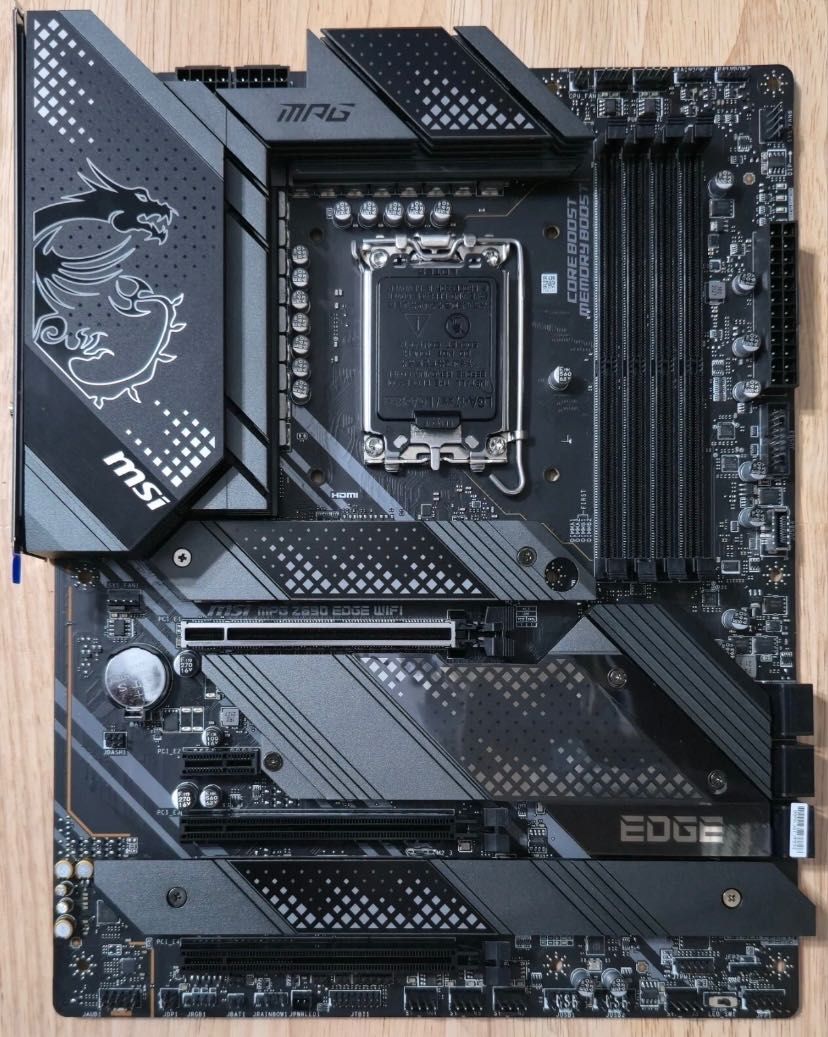 Msi mpg z690 edge wi-fi DDR5