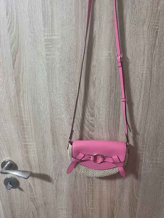 Колекция от дамски чанти