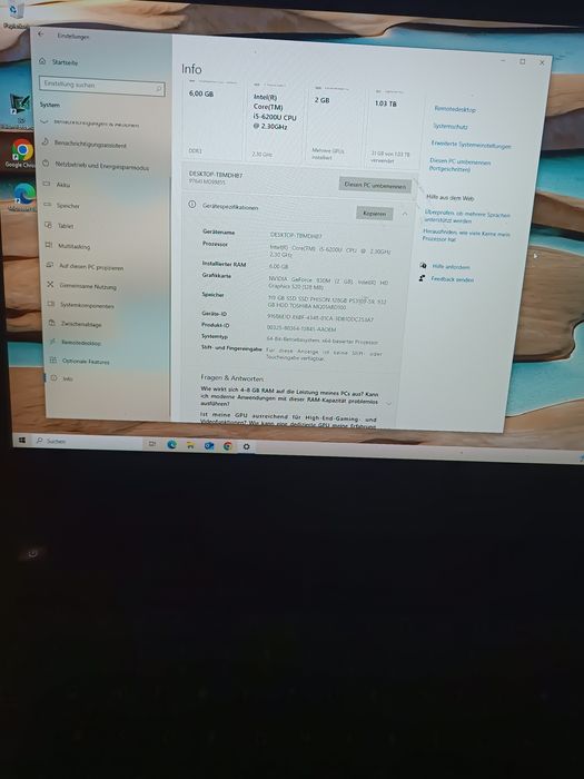 Vând laptop medion 800