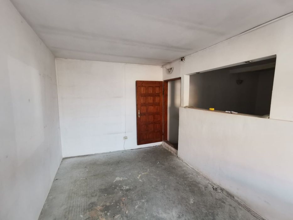 Spatiu comercial 100 mp Inchiriat / Vânzare