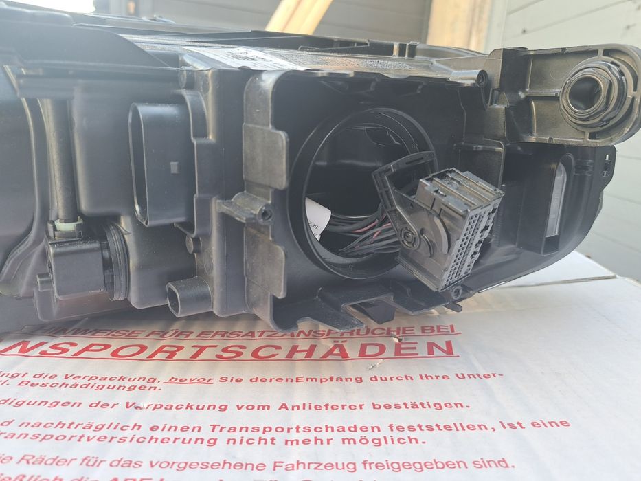 Ляв фар за Volkswagen PASSAT B8  MATRIX Full LED