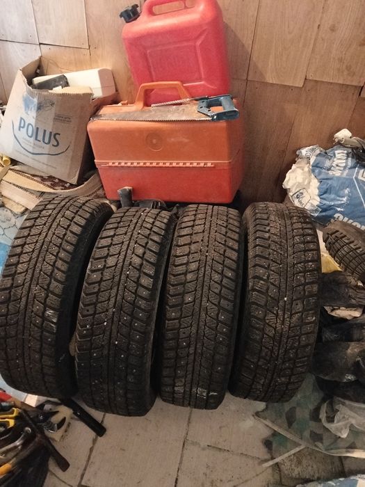 Продам зимние шины r14
