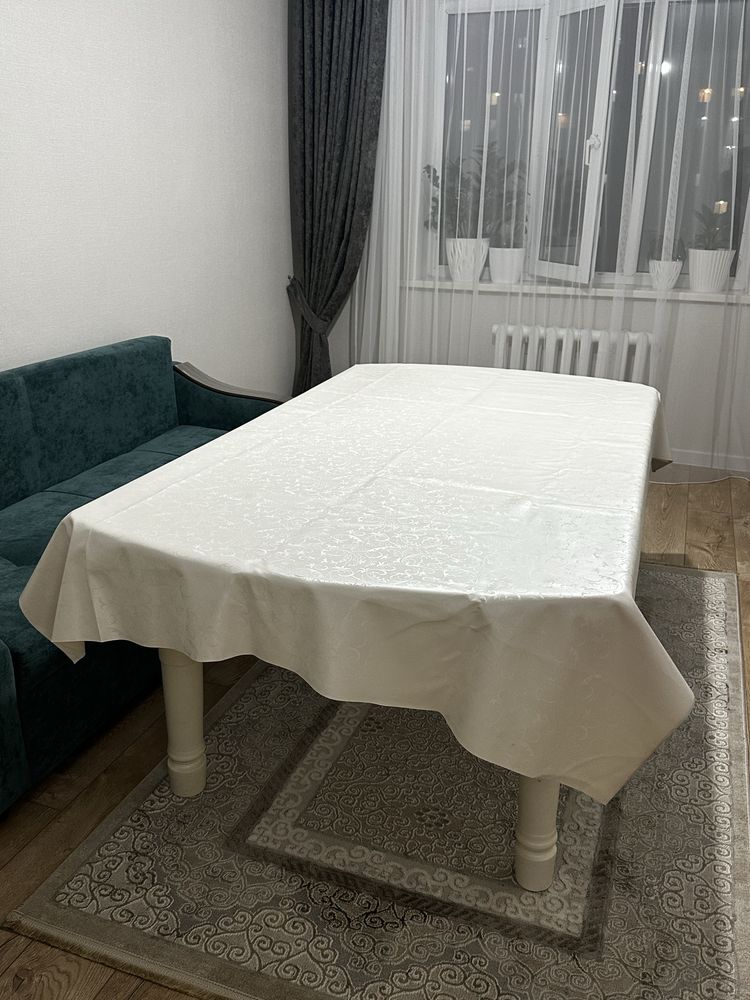 Стол 2.5м MDF и лдсп материал срочно.