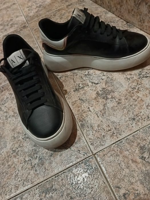 Кецове Guess и АХ
