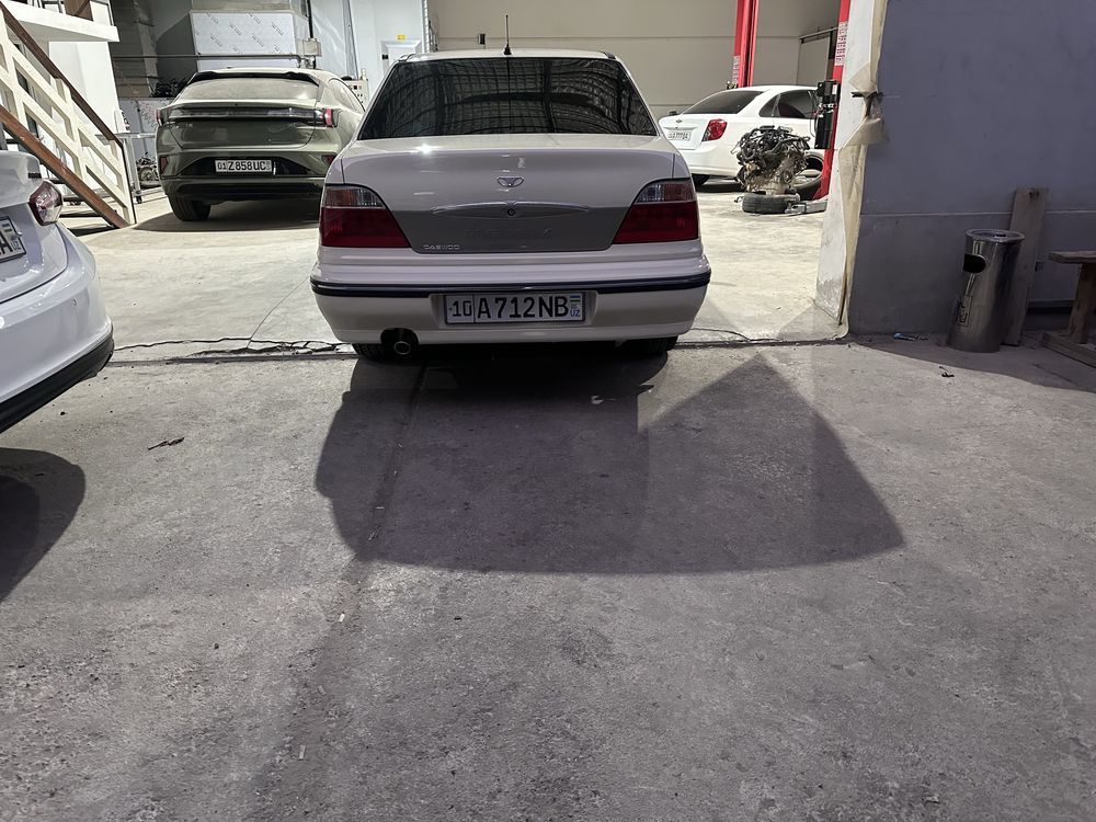 Завод холатда nexia 1 сотилади 2007 сонс люкс кандер