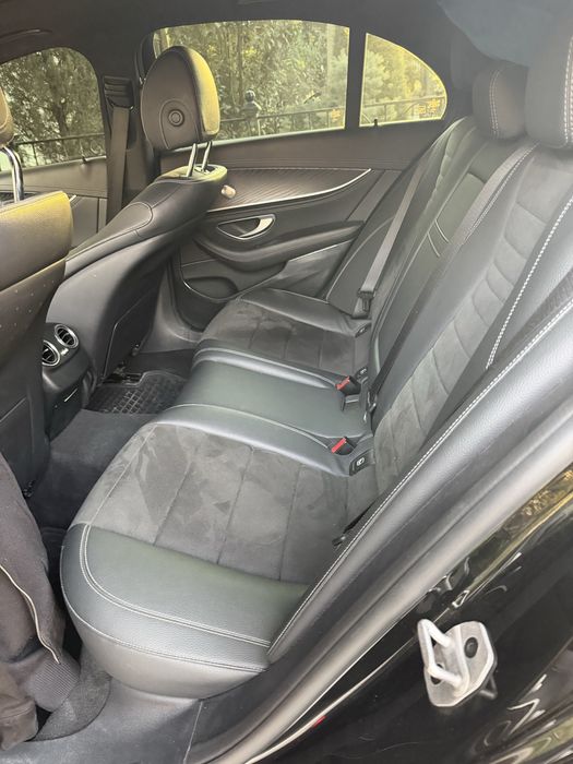 Mercedes benz W213 E200