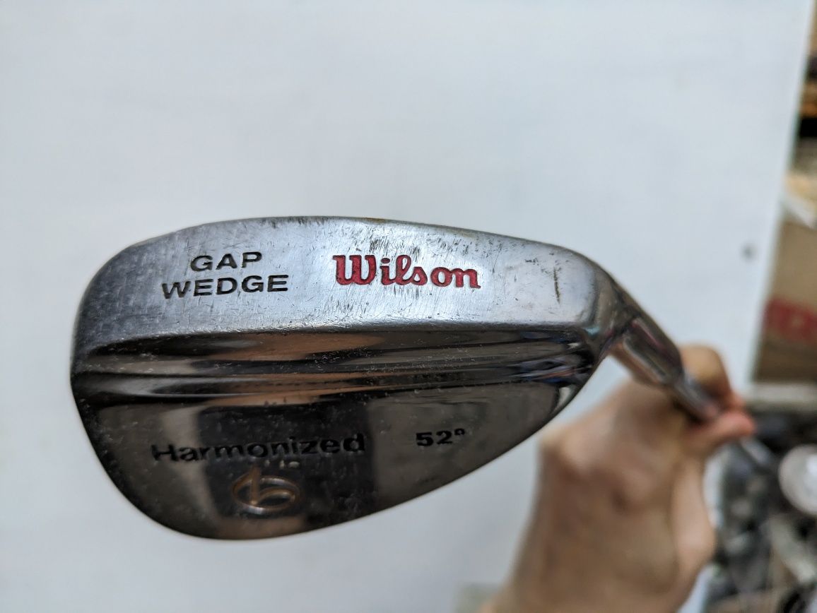 Клюшка для гольфа Wilson gap wedge. Harmonised 52⁰