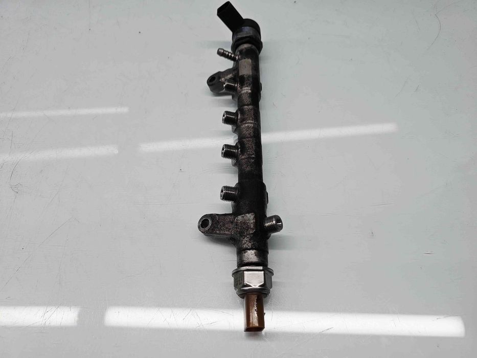 Rampa injectoare Volkswagen Golf 6 (5K1) [Fabr 2009-2013] R03L125C 2.0