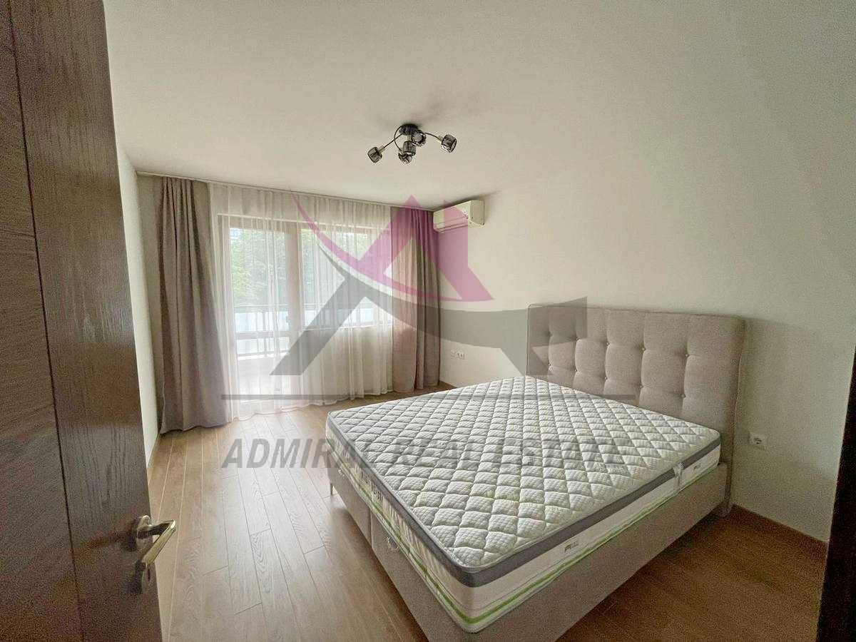 Дава се под наем Тристаен апартамент в Варна, Център - 110 кв.м за 1300 € - Снимка #1