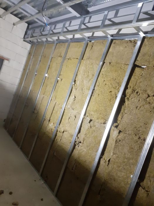 Structuri și placări de rigips