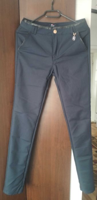 Pantaloni eleganti bleumarin dama.