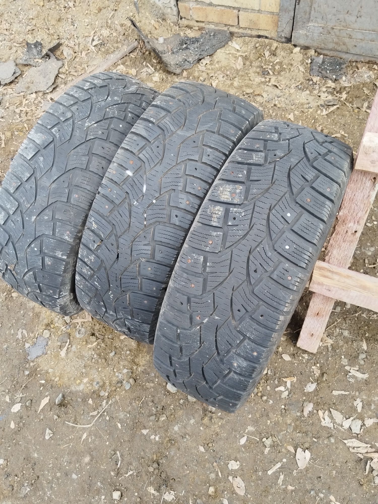Шины для автомобиля