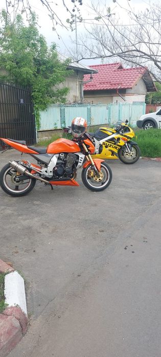 Vând kawasaki z1000 naked