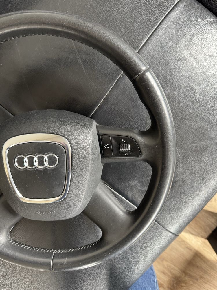 Мултифункционален кожен волан с AIRBAG за AUDI A3 A4 A5