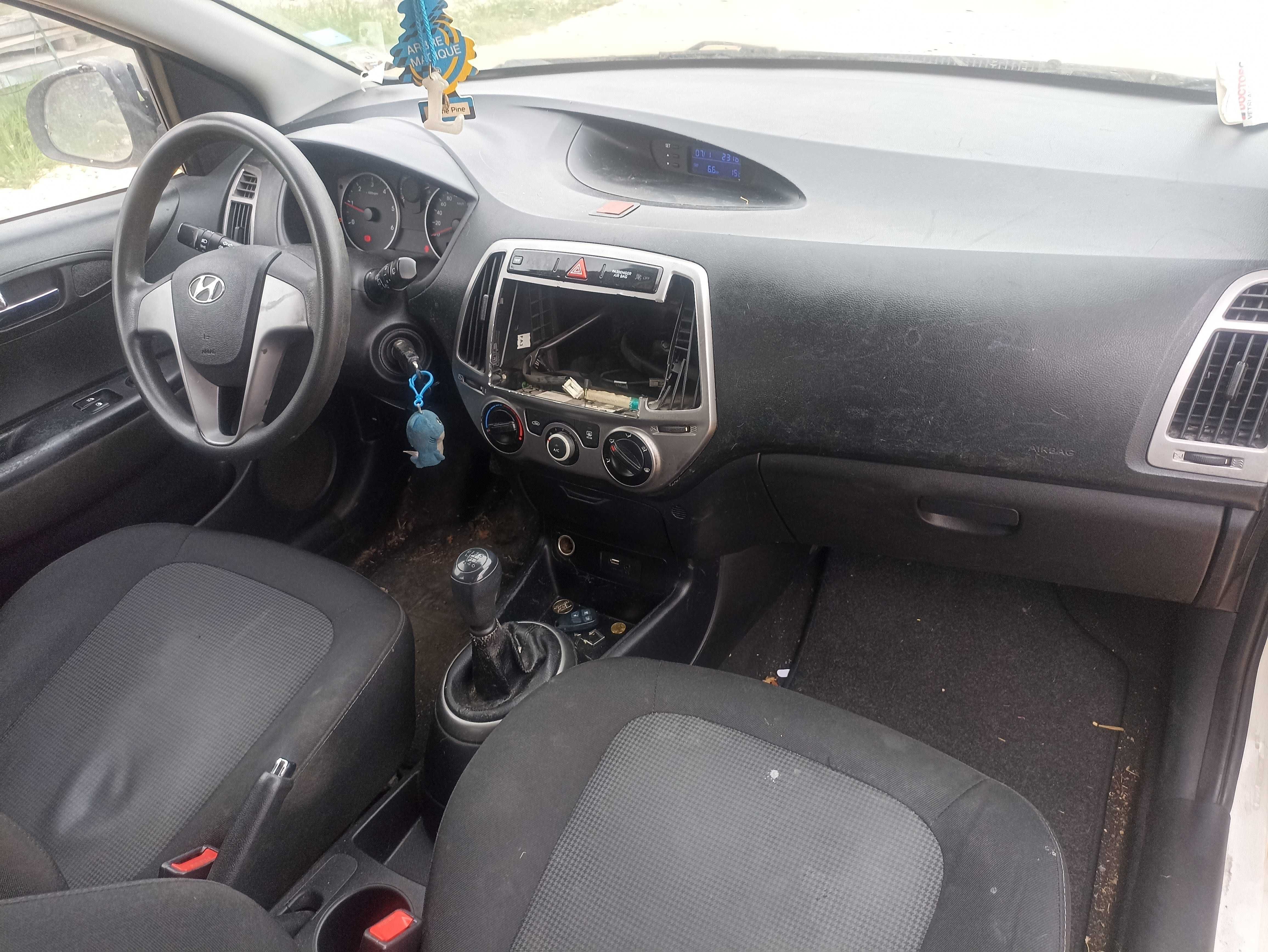 Hyundai I20 / Хюндаи и20 2013г. - на части