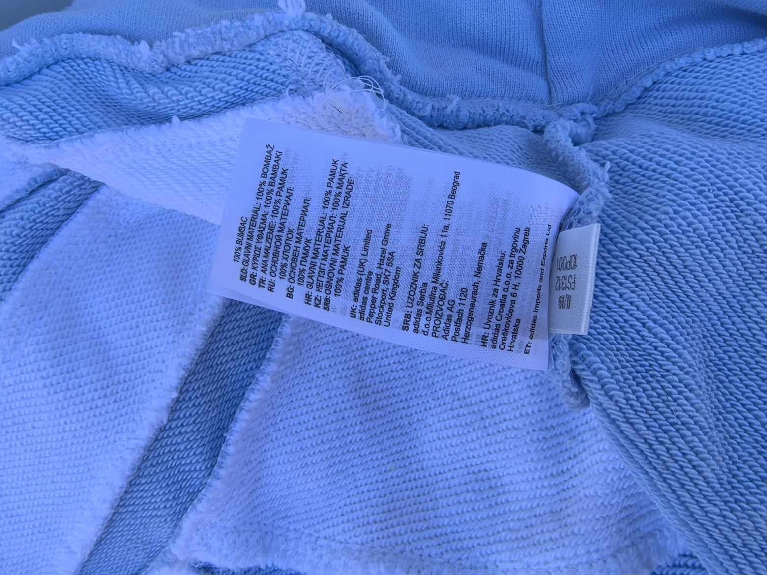 Adidas оригинално дамско hoodie M/Л размер
