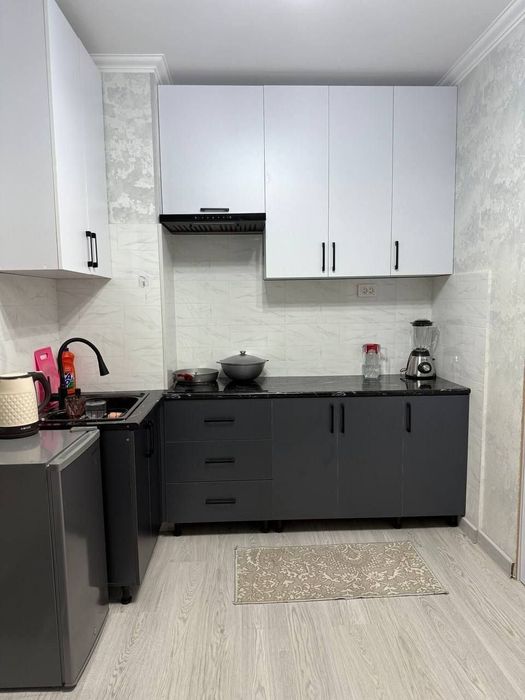 Юнусабад 13 квартал. Продается квартира 1/3/9