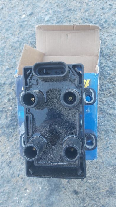 Катушка зажигания  Рено. Ларгус.