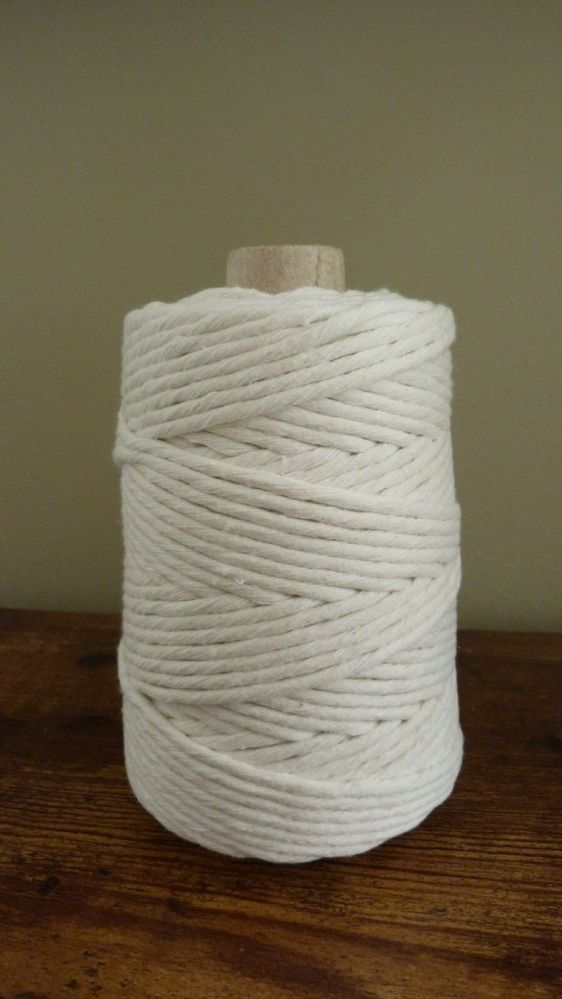 Макраме- Бяло памучно усукано въже 3 мм и 5 мм