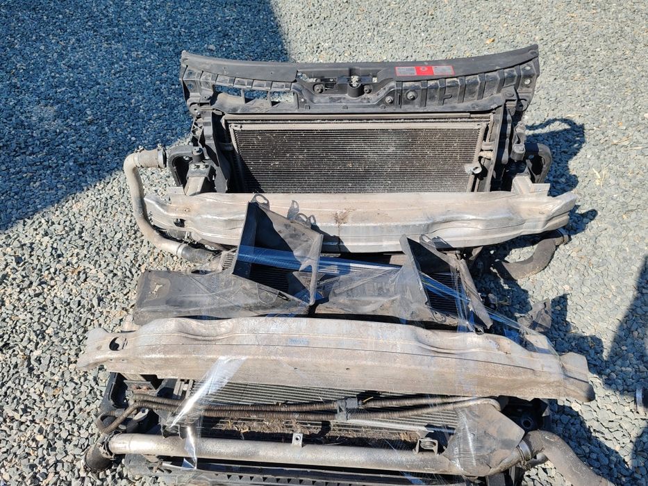 Trager cu radiatoare audi a6 c6 500lei