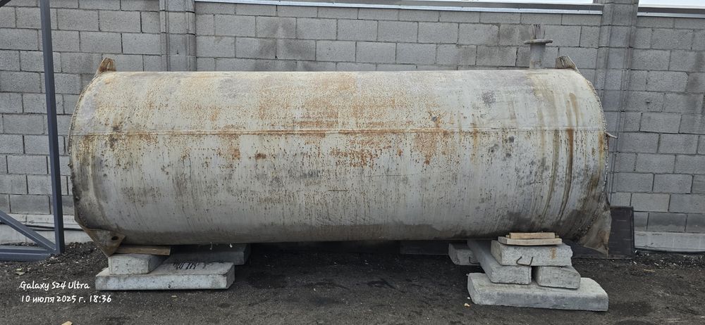 Продам 6 кубовую бочку