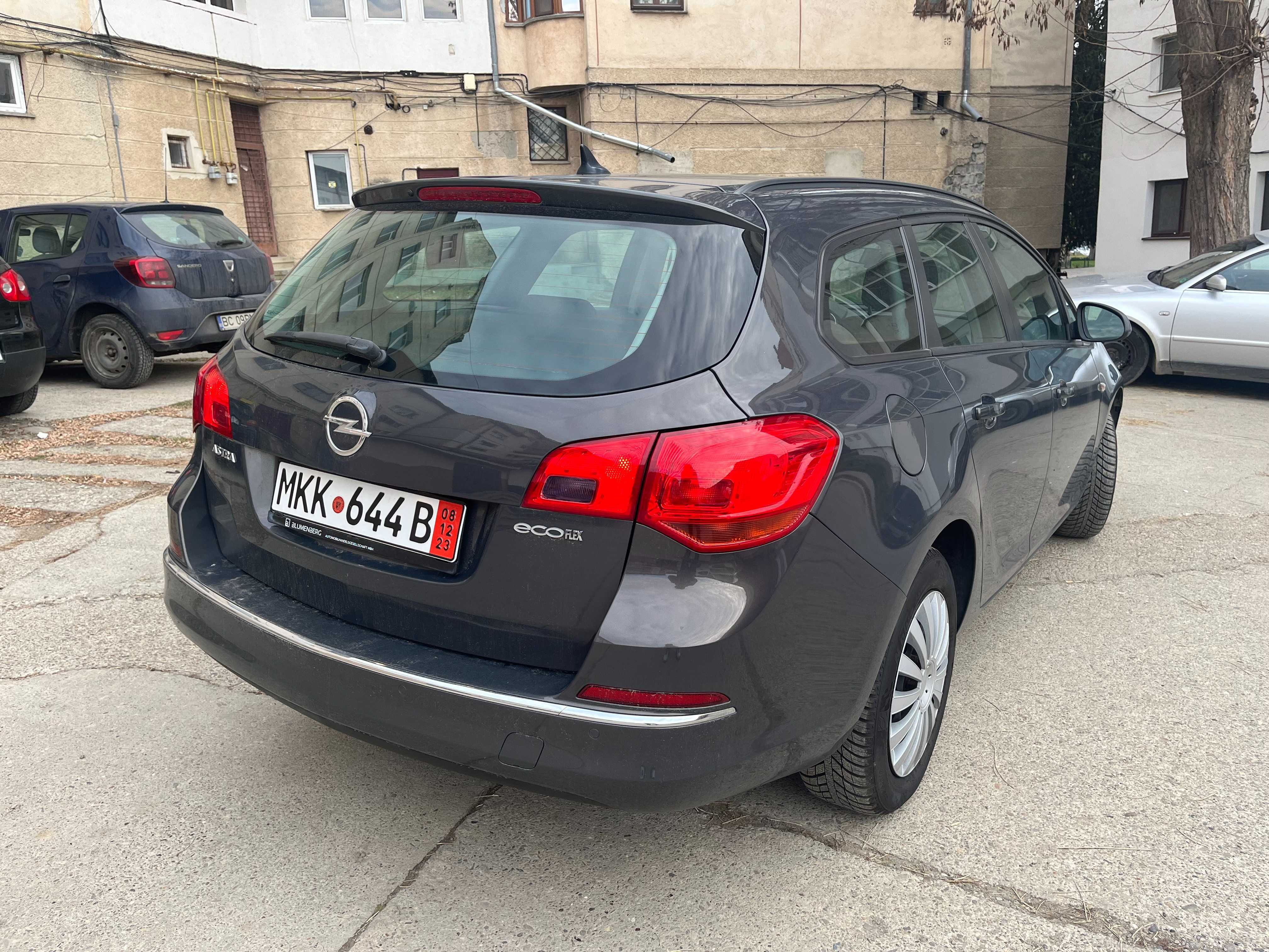 Opel Astra J Euro 6 Sports Tourer 1.6 Cdti Diesel 110 CP ecoFLEX