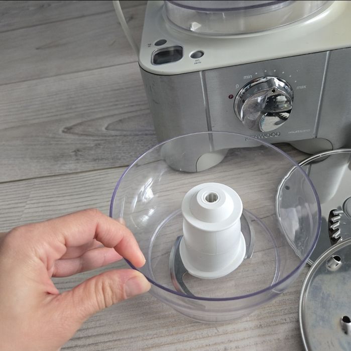 Kenwood кухненски робот 1000w