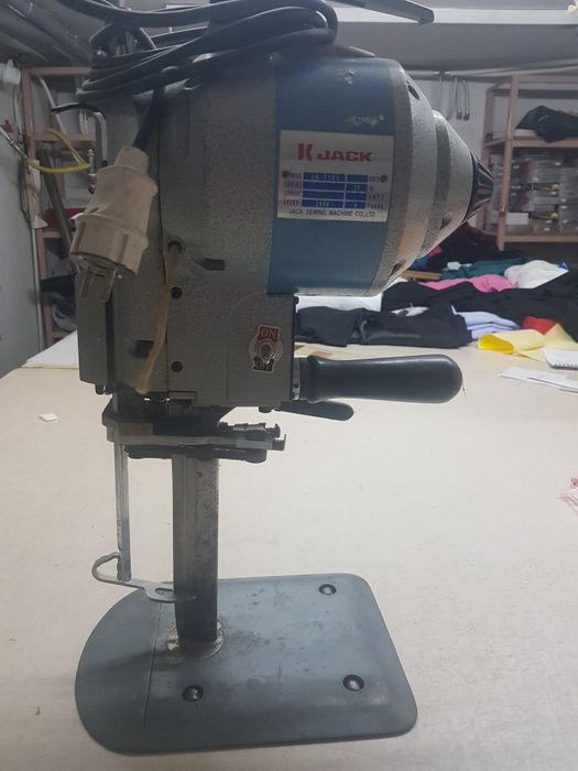 Vand masina de croit cu lama (curis)