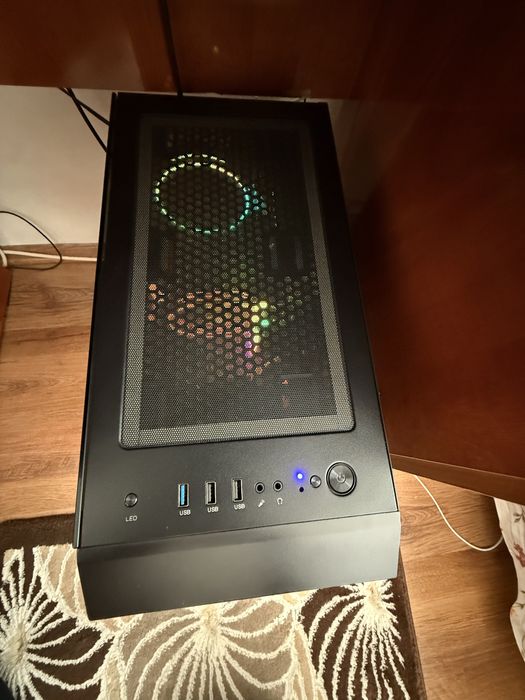 PC Gaming RX 6650XT Ryzen 7 3700X 16GB DDR4 3600MHz 1,7TB Stocare