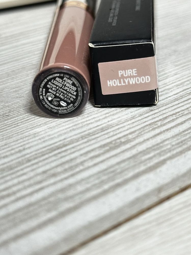 ANASTASIA BEVERLY HILLS Pure Hollywood - течно матово червило
