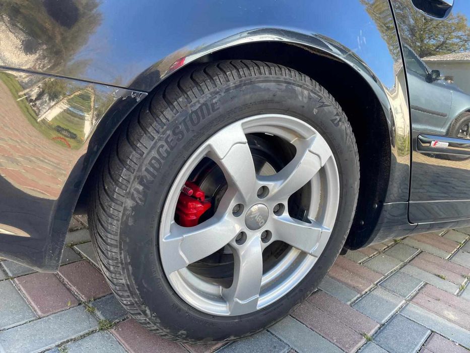 Vând sau schimb audi A4 B7 S-line 2.0 BPW 140CP