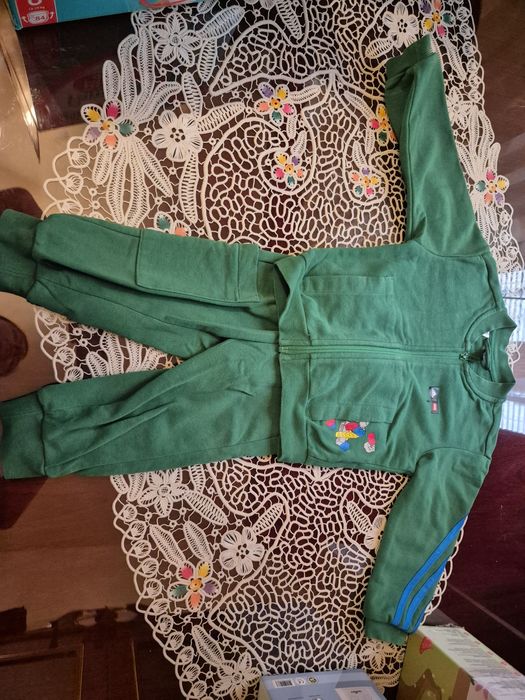 Lot haine toamna băieți 50 lei