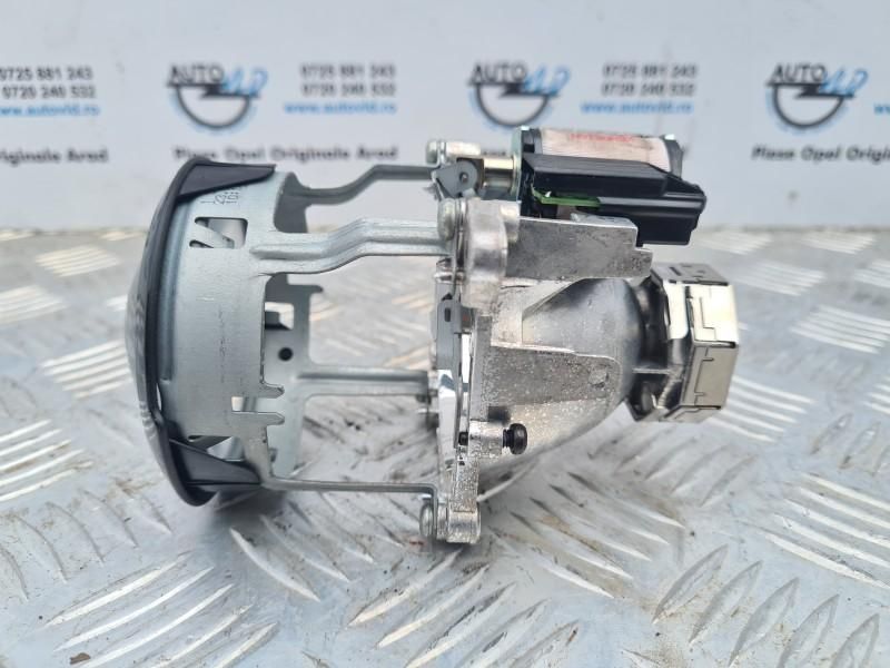 Lupa far stanga Audi A4 8K2, B8