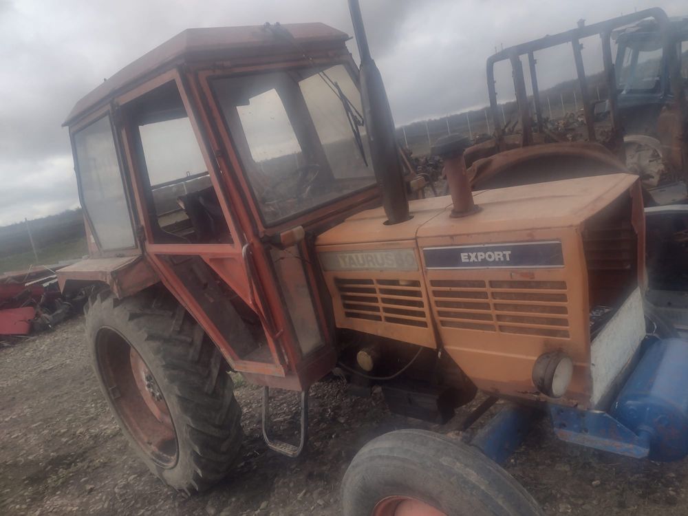 Dezmembrez Tractor Same Taurus 60