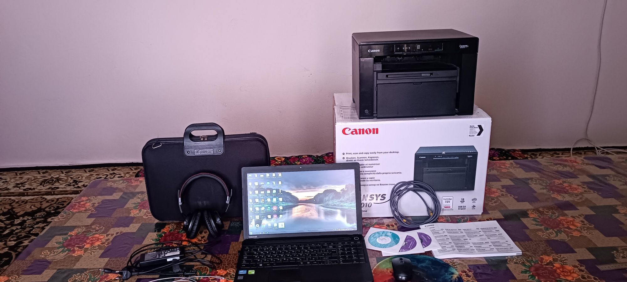 Ноутбук Toshiba Satellite офис, ўқитувчи ва ўқувчила учун аъло ноутбук