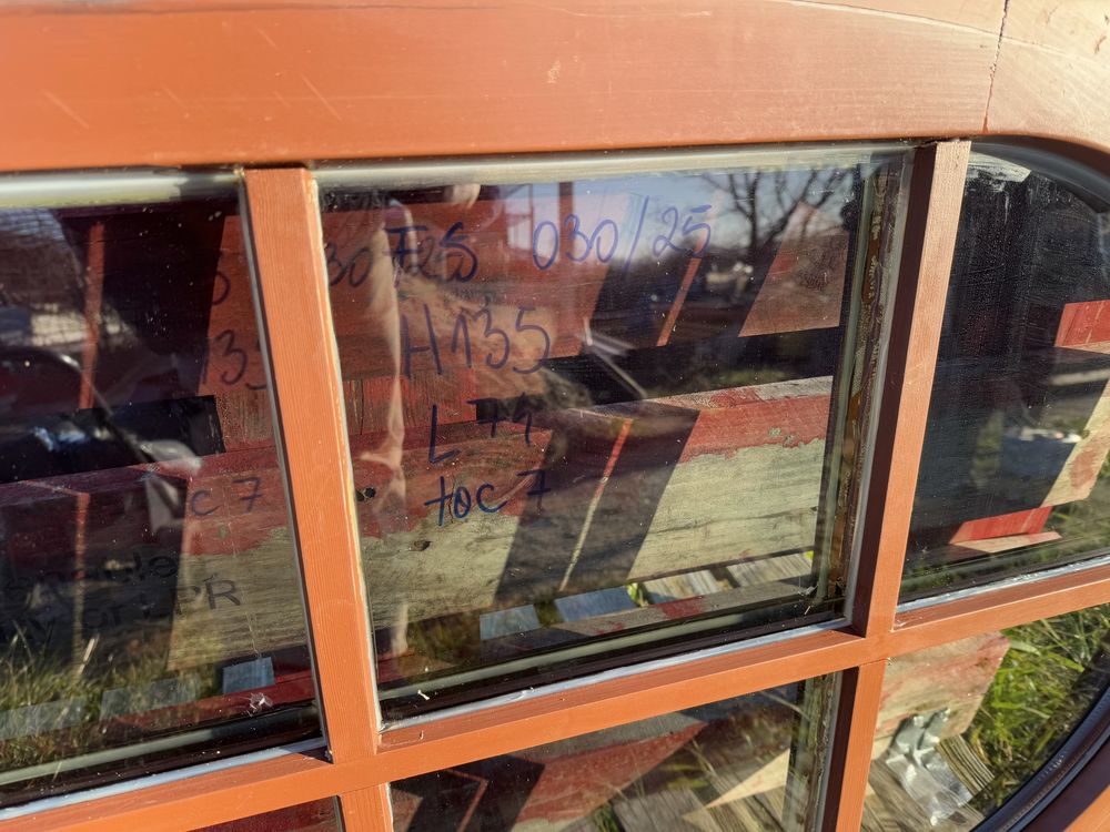 FEREASTRA LEMN TERMOPAN ovala rotunda  H 135 x L 74 Germania 20 buc