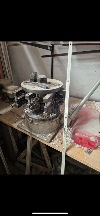 Преса за алуминиева дограма