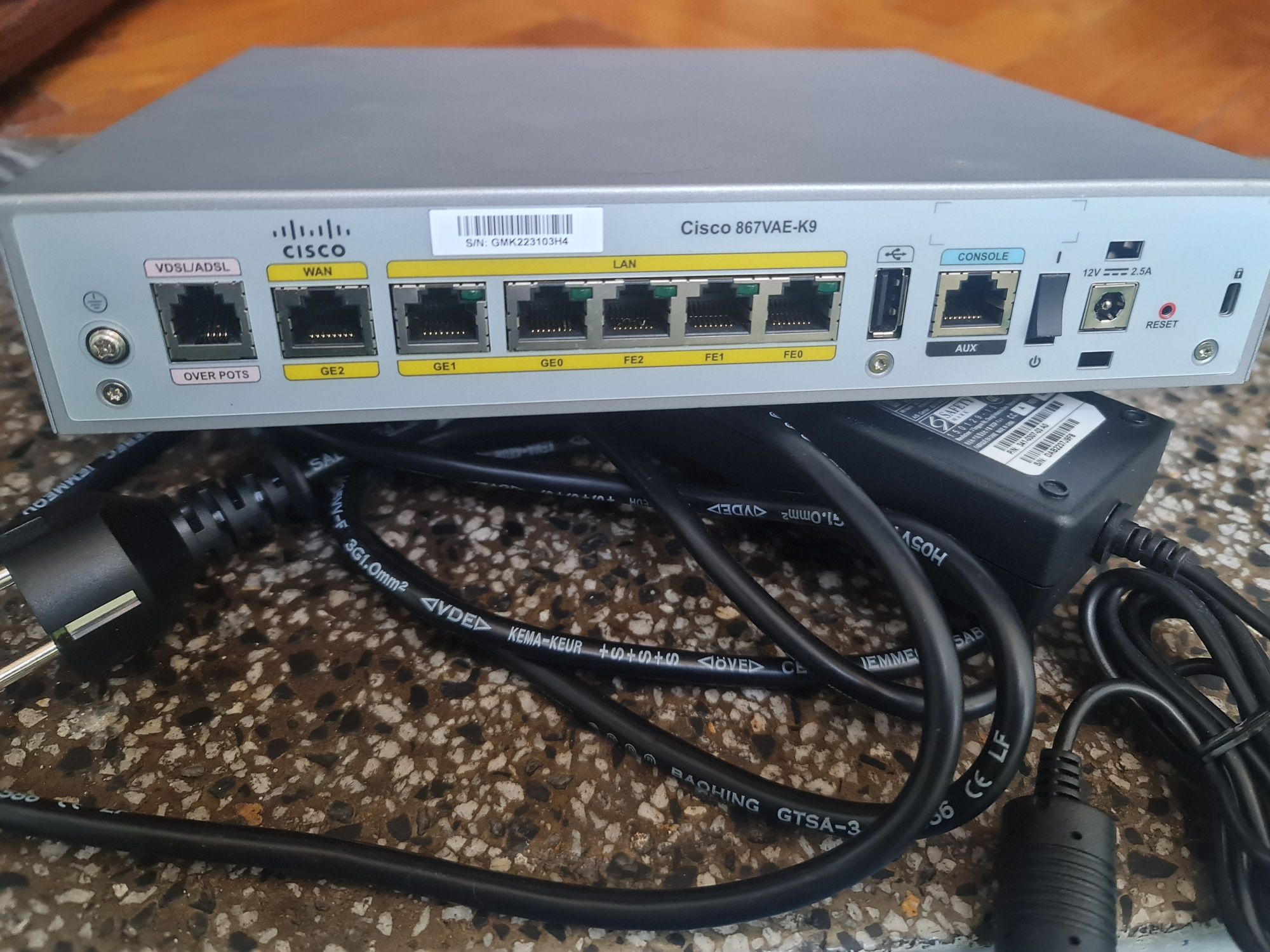 cisco 867vae-k9 10/100/1000
Поддържани стандарти: 802.1q; 802.3ah. Инт