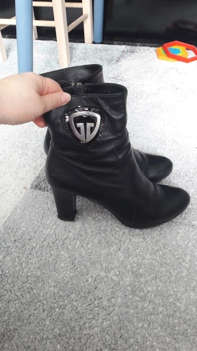 Боти естественна кожа