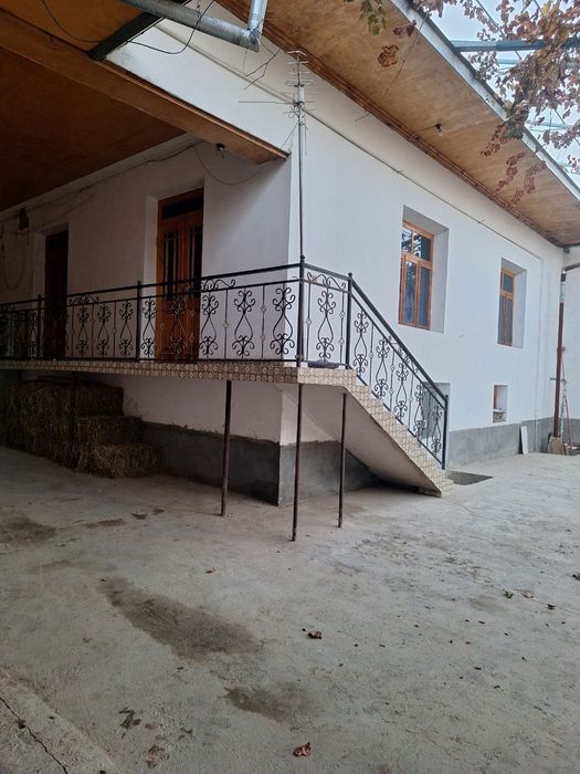 8сотикли ховли сотилади