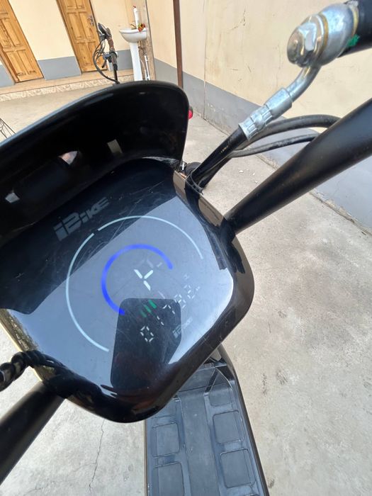 Elektroskuter DEMANSH