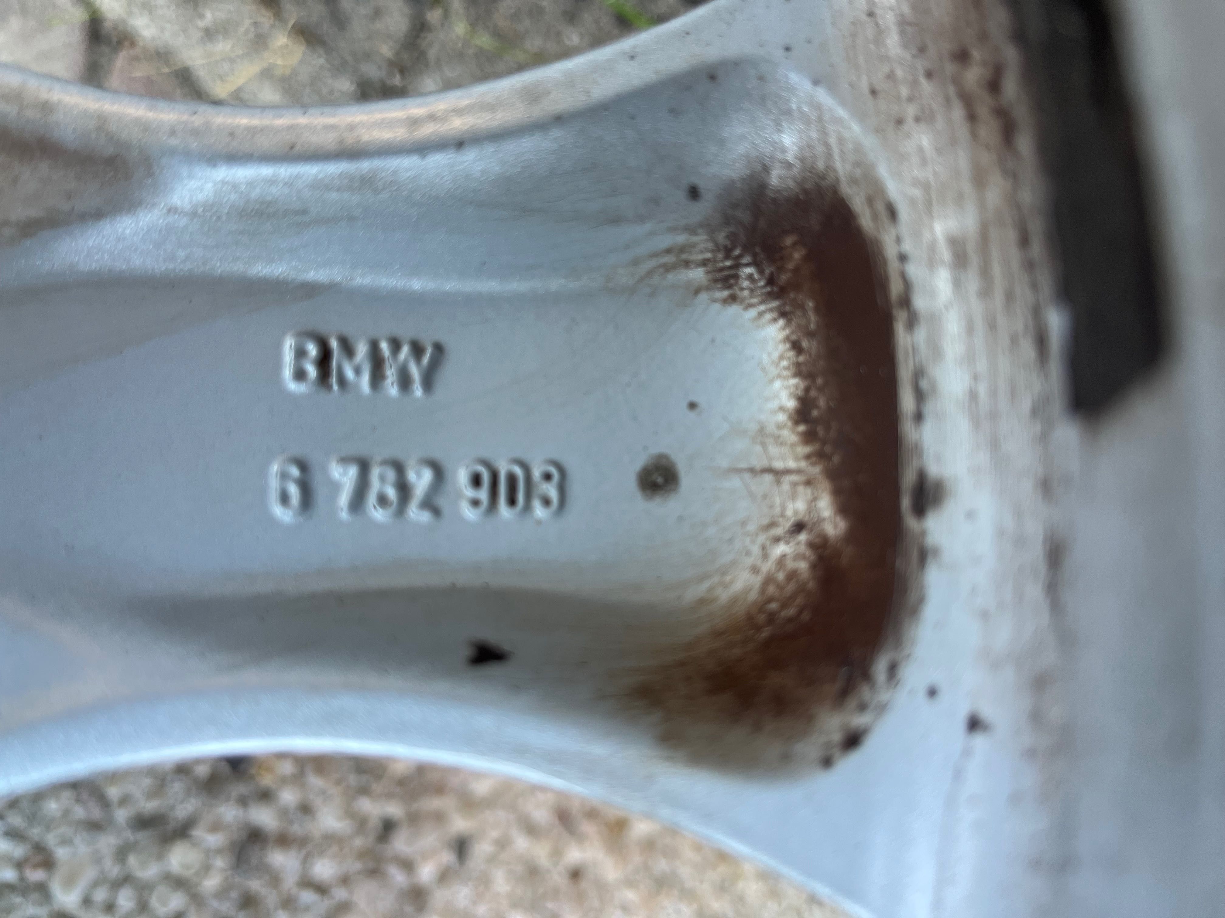 Джанти 5x120 със зимни гуми    BMW 225/50/17
